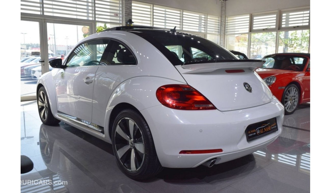 Volkswagen Beetle SEL صبغ وكاله | Beetle 2.0L | GCC Specs | Original Paint | Single Owner | Excellent Condition | Acci