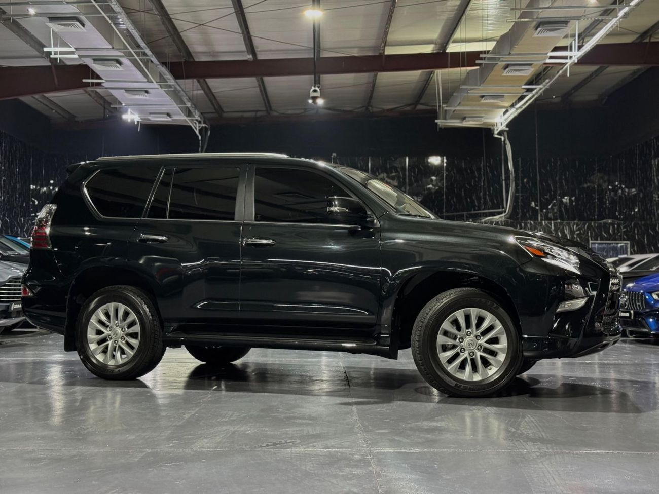 لكزس GX 460 Premier 4.6L 2022 Lexus GX460, May 2026 Lexus Warranty, Full Lexus Service History, 7 Seater, GCC