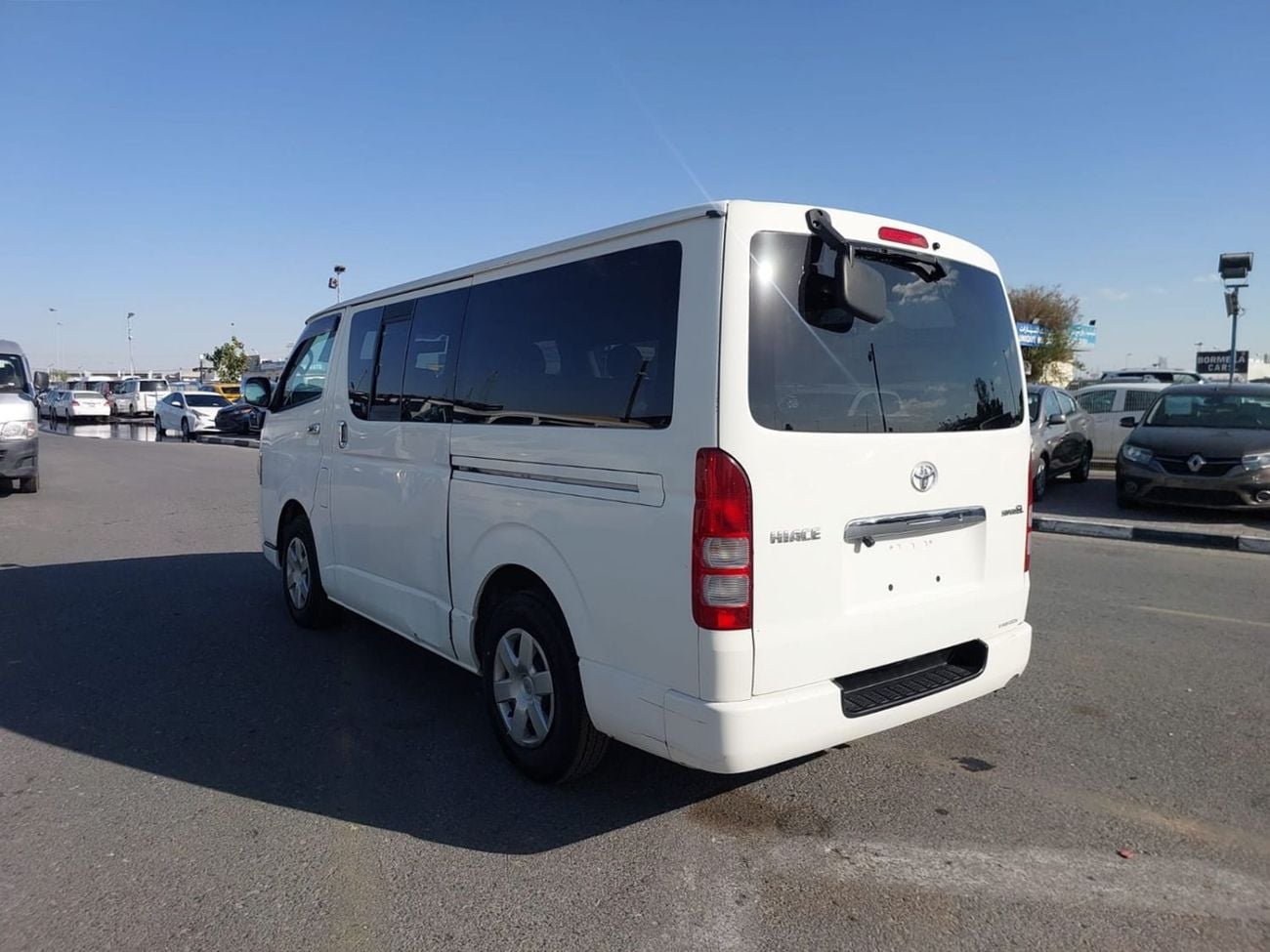 Toyota Hiace TOYOTA HIACE VAN RHD 2007 MODEL 2.0 L PETROL AUTOMATIC(PM69704)