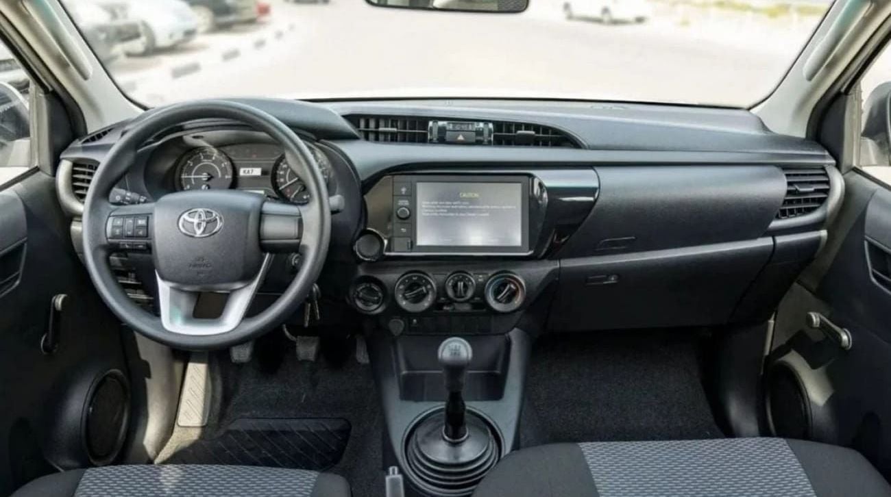 تويوتا هيلوكس TOYOTA HILUX 2.4L DIESEL MT 2023