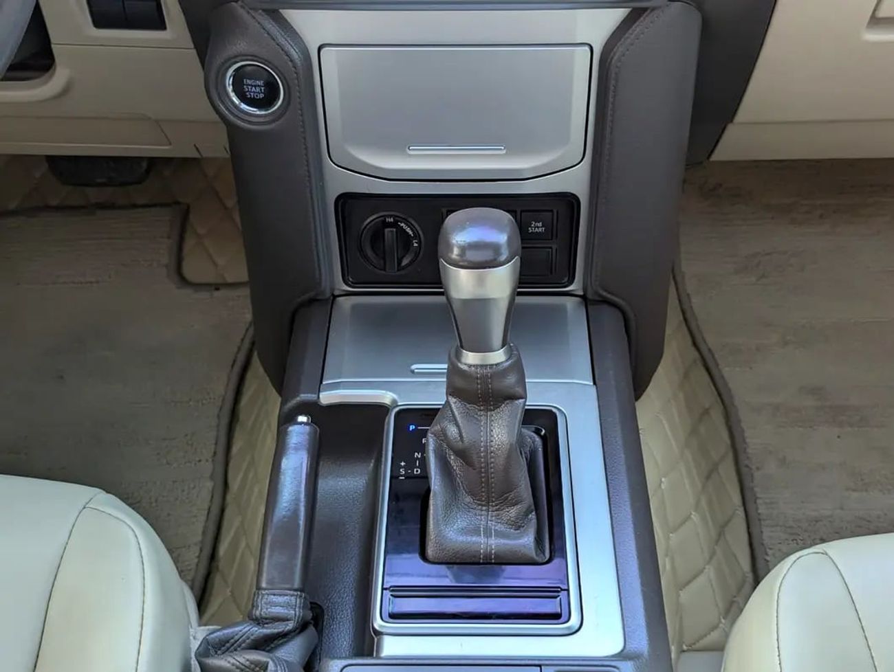Toyota Prado VXR - GCC Specs - Accident Free - Excellent Condition