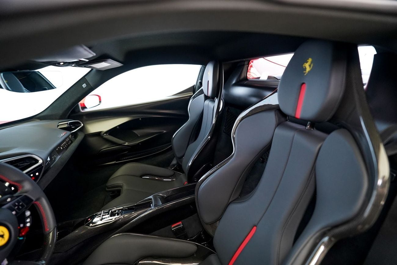 فيراري 296 GTB GTB 3.0T V6 PHEV