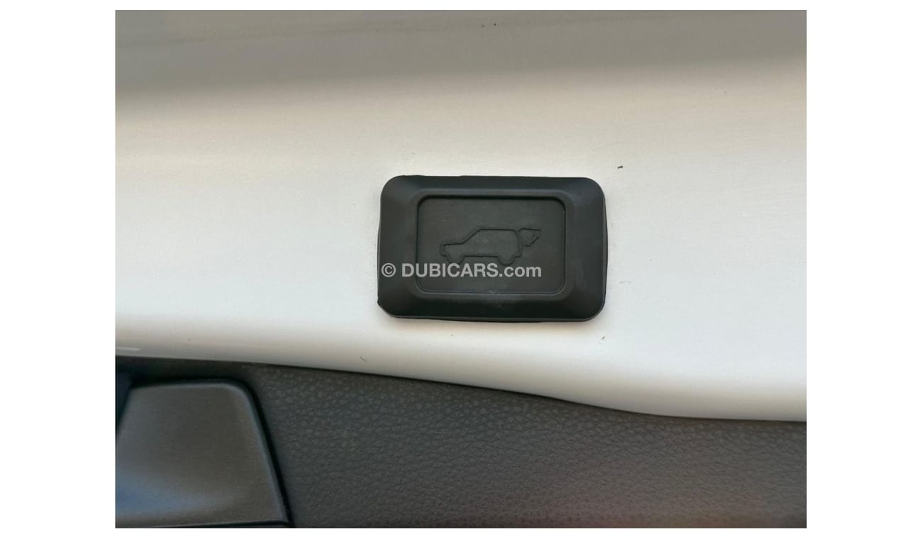 Toyota RAV4 2021 Toyota RAV4 XLE full option