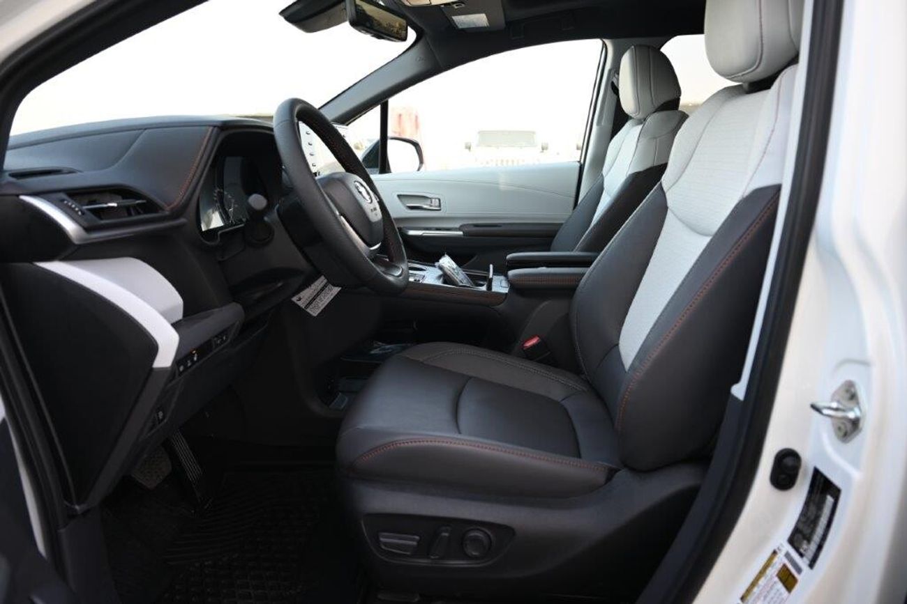 Toyota Sienna XSE Tech Pack 2.5L E-AWD 7-Seater Automatic