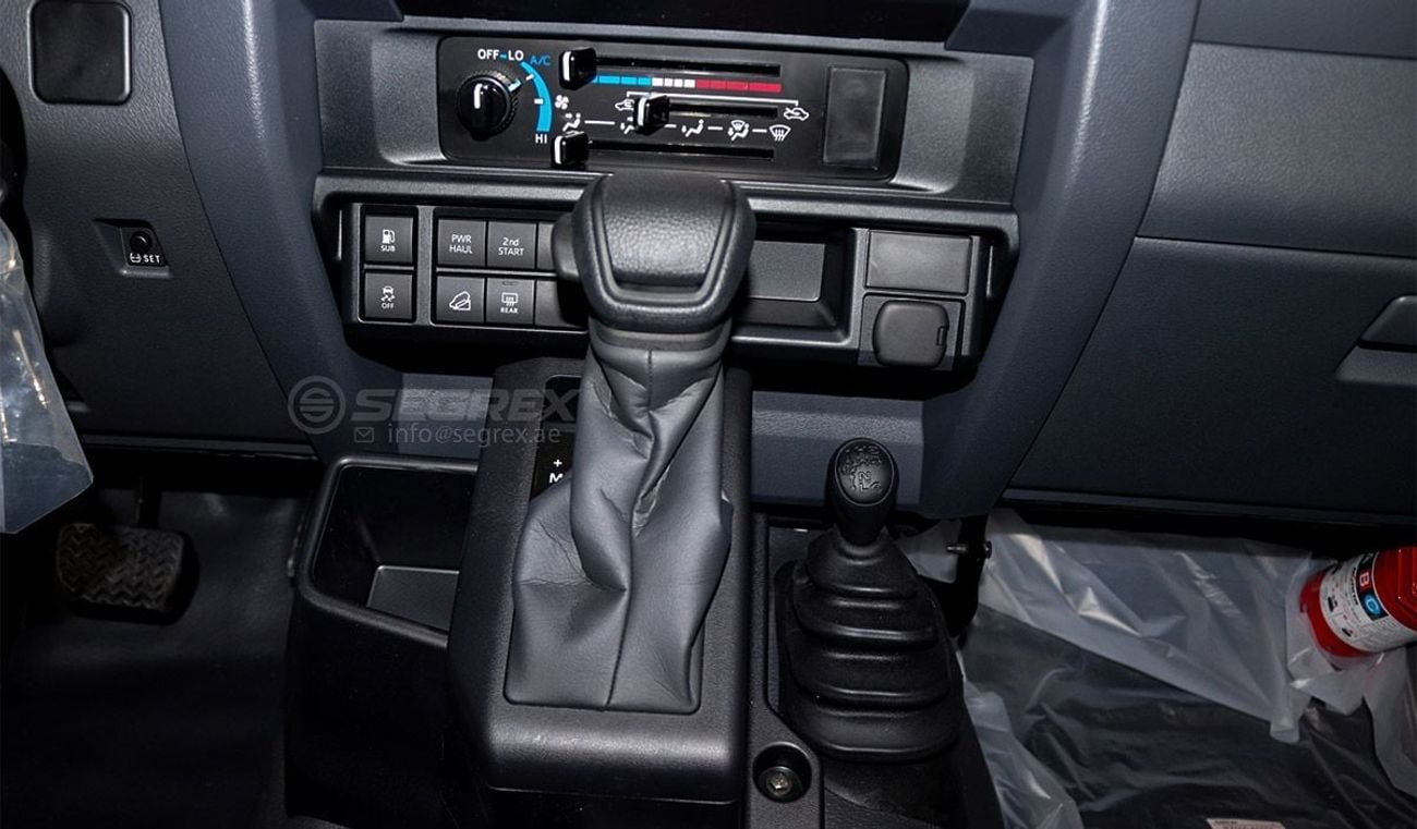 تويوتا لاند كروزر 70 2025 Model Toyota Land Cruiser Hardtop LC78, 4.0L Petrol 4WD 6A/T