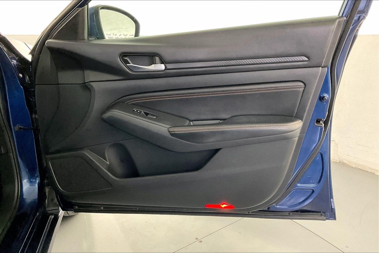 Nissan Sunny SV | 1 year free warranty | 0 Down Payment