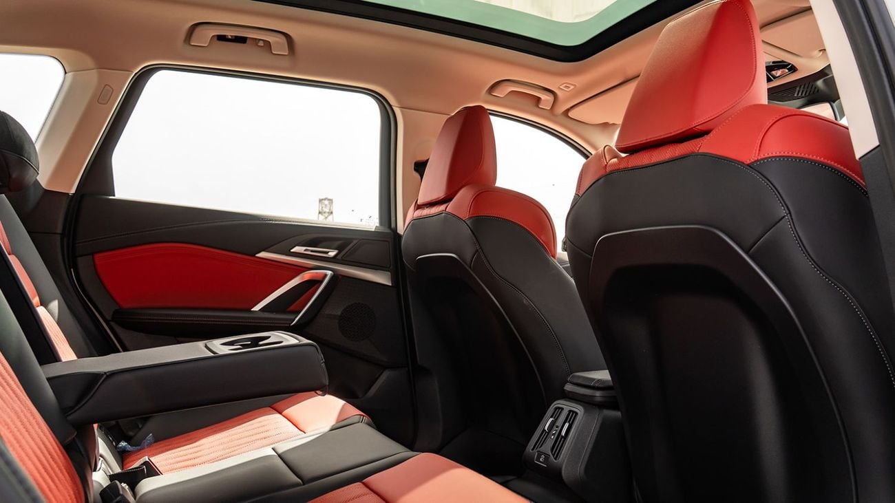 BMW iX1 2026 | BMW IX1 EDRIVE25L M SPORT PACK [ EXPORT ONLY ]