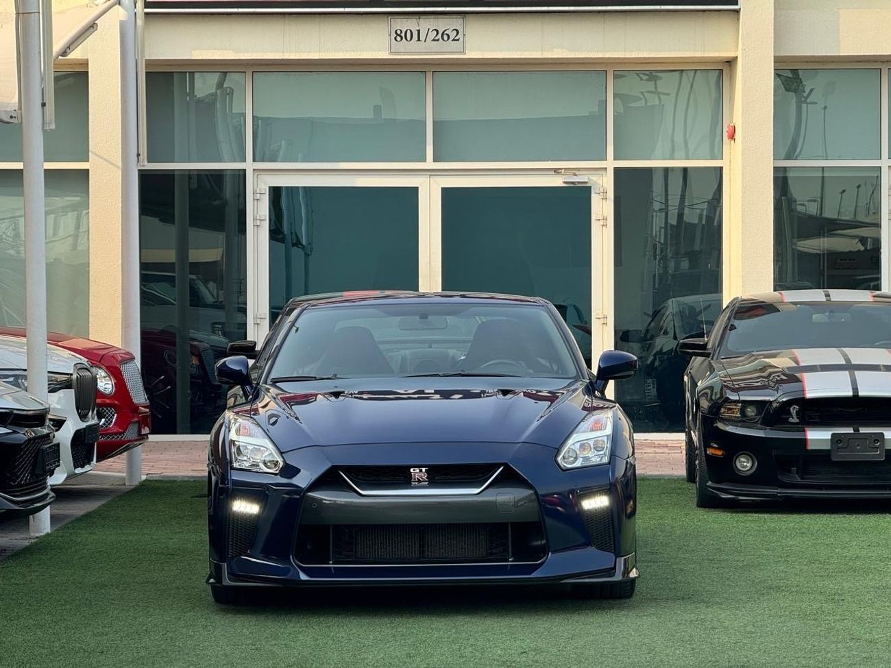 Nissan GTR Std NISSAN GTR GCC 2017 Black edition  Full carbon fibre