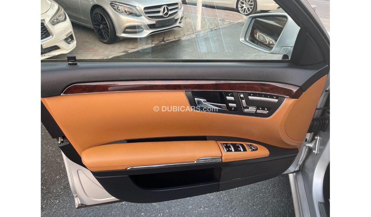 Mercedes-Benz S 550 Mercedes S550 2012