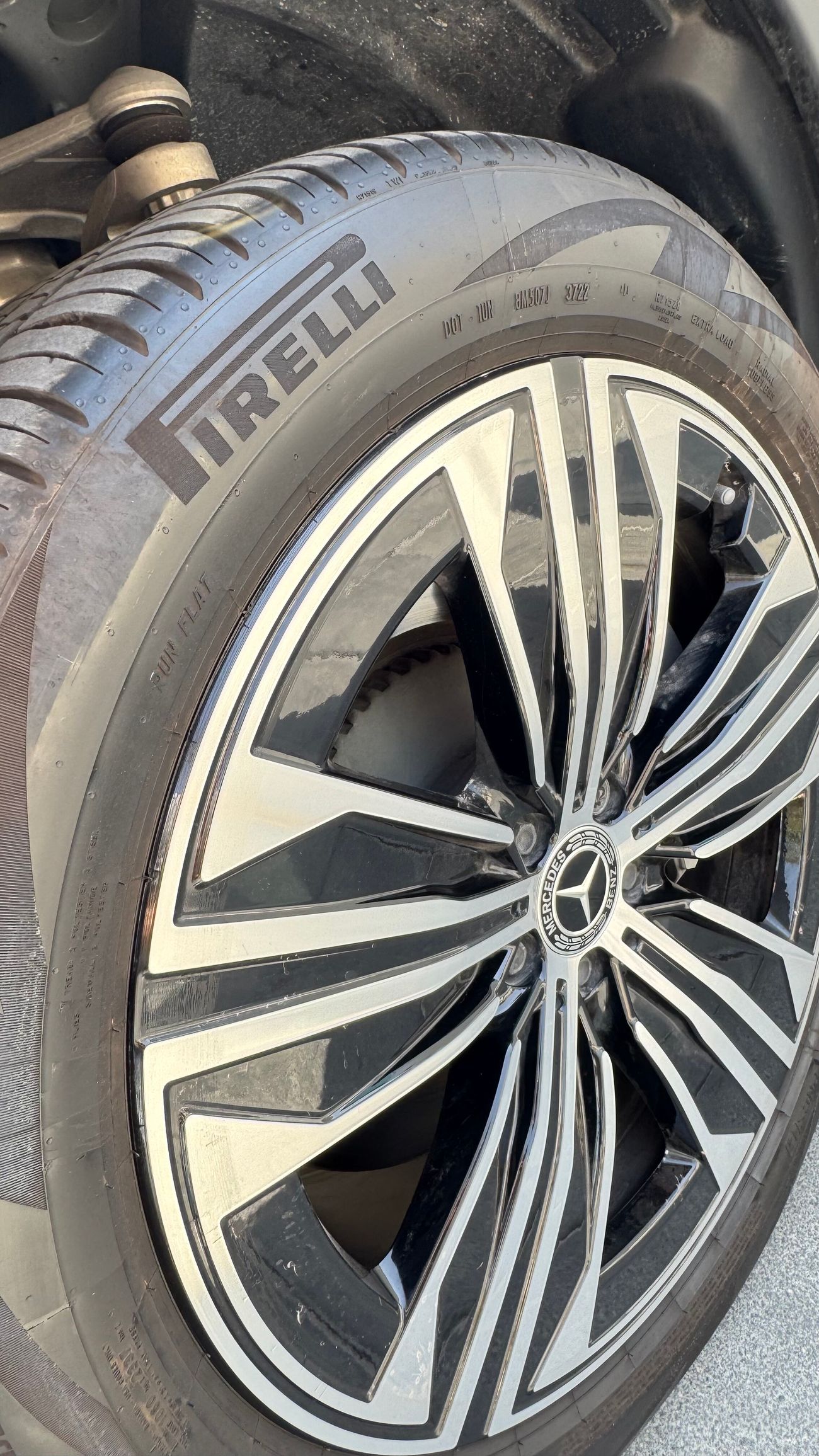 Mercedes-Benz EQS 450+