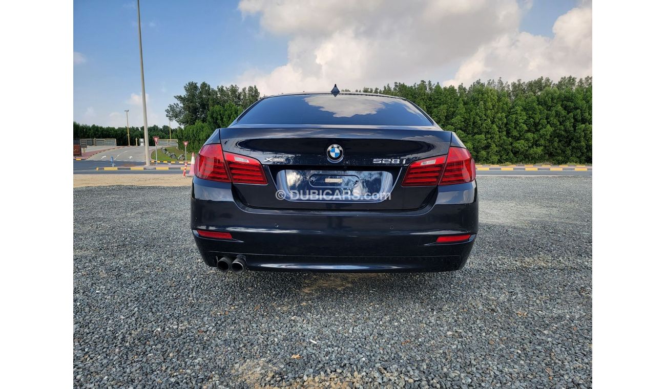 BMW 528i BMW 528I 2015