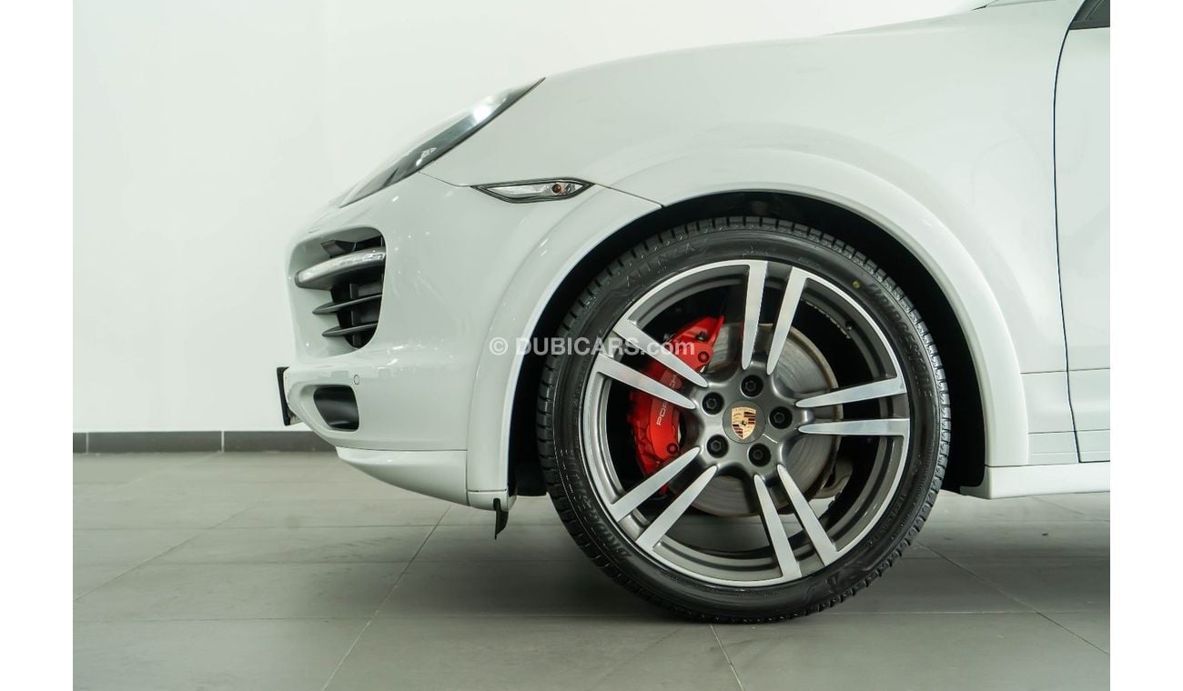 Used 2014 Porsche Cayenne GTS 4.8L V8 / Sport Chrono Package 2014 for