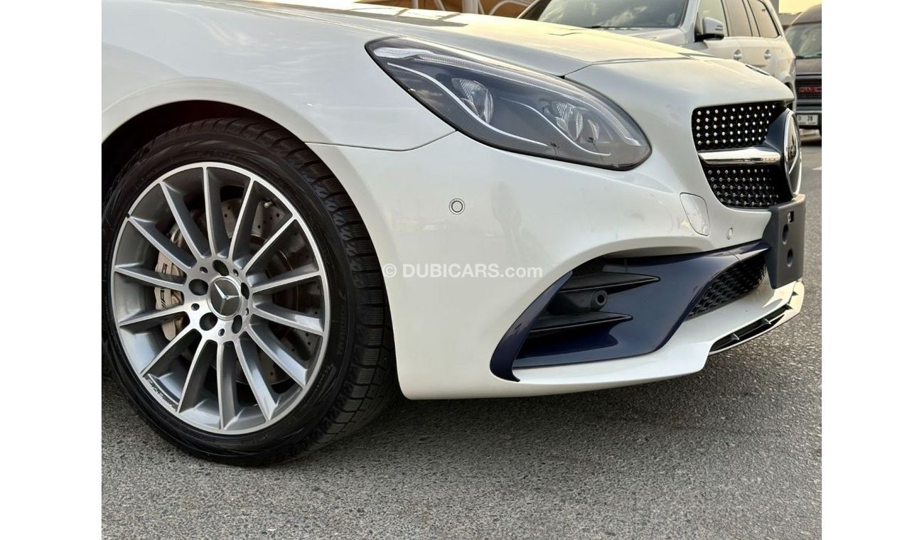 Mercedes-Benz SLC 43 AMG Std