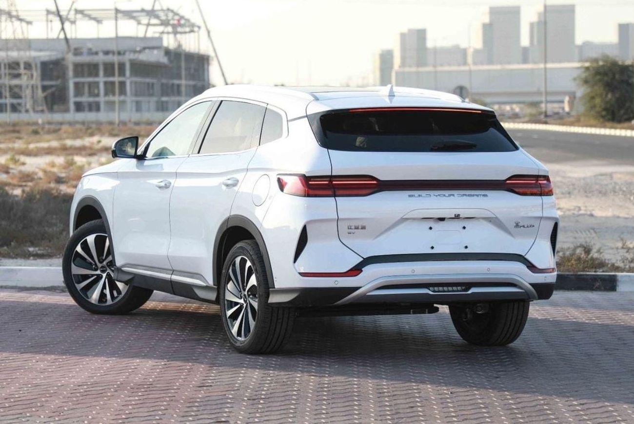 بي واي دي سونغ بلس 2024 BYD SONG PLUS HONOR CHAMPION FLAGSHIP - WHITE inside GREY & BLUE | Export Only