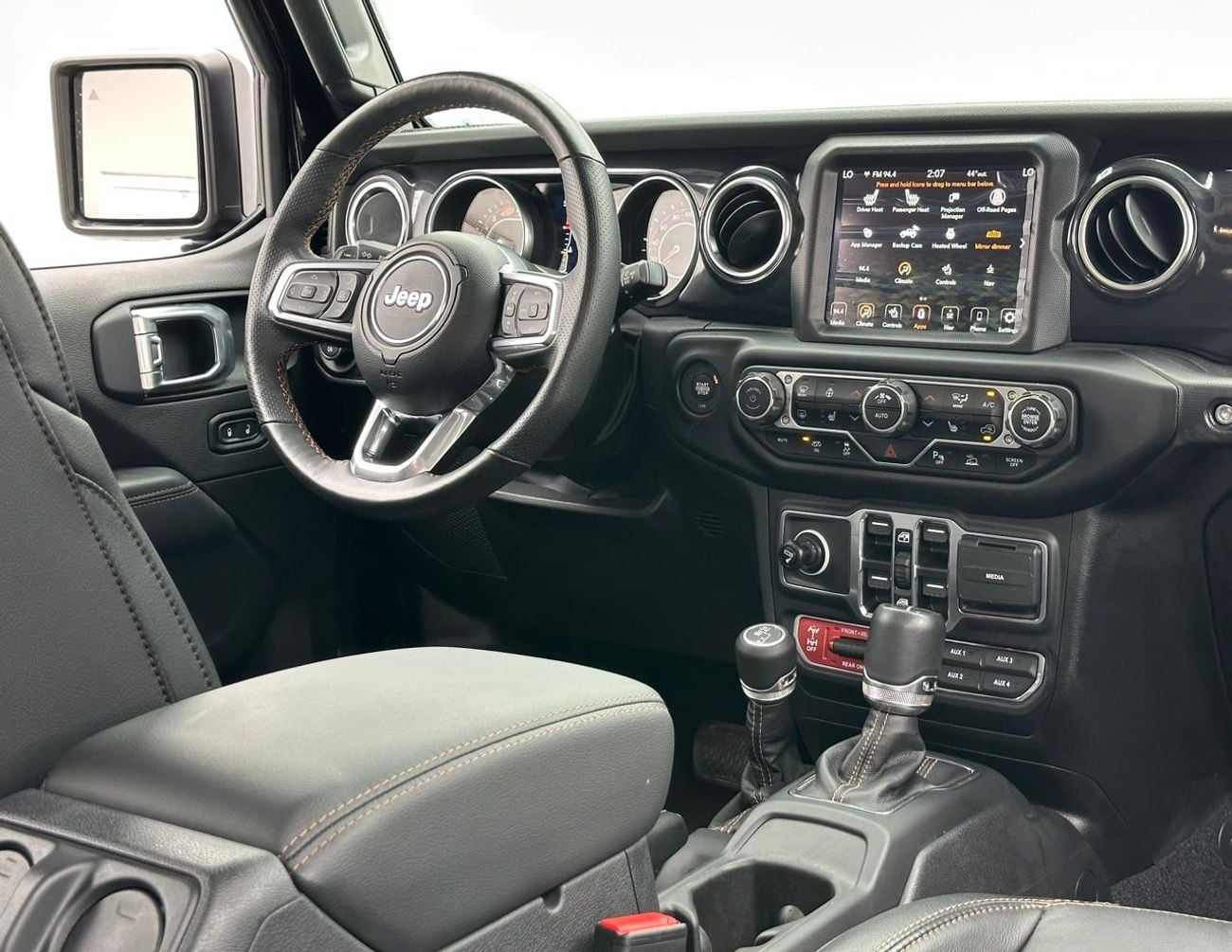جيب رانجلر أنليميتد 2023 Jeep Wrangler Rubicon 392 SRT, Feb/2027 JEEP Warranty, Excellent Condition, GCC