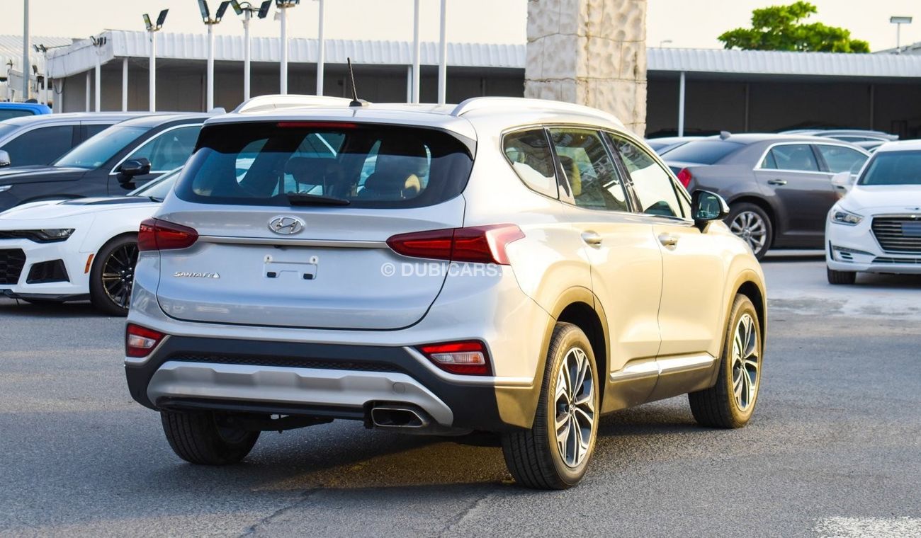Used Hyundai Santa Fe Limited 2021 for sale in Dubai - 618668
