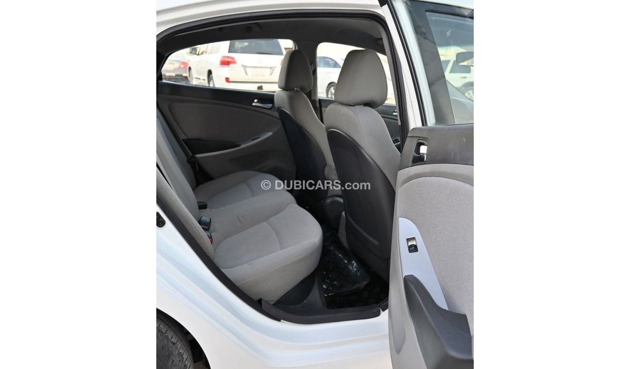 Hyundai Accent GCC EXCELLENT CONDITION WITHOUT ACCIDENT