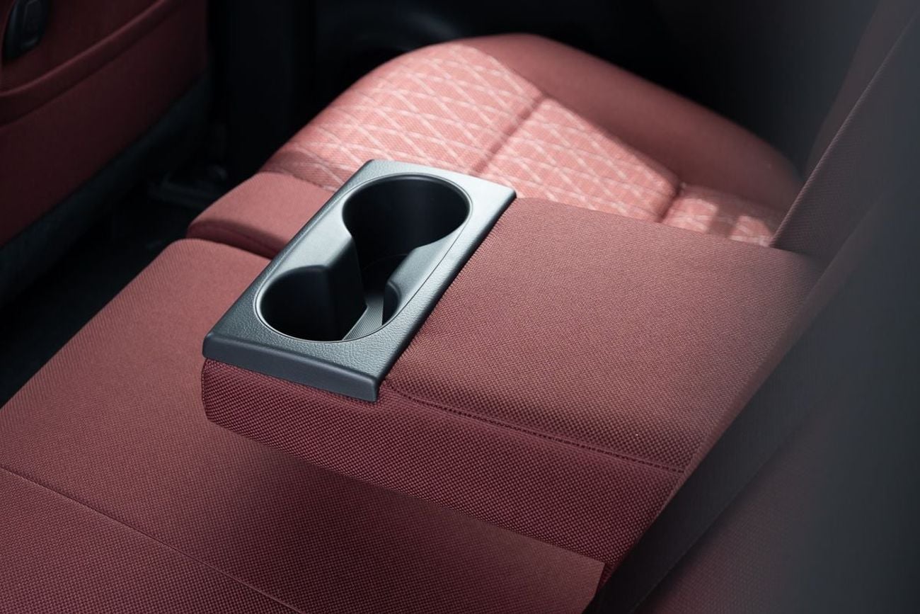 تويوتا هيلوكس S-GLX 2.8L Pick Up Diesel Automatic Transmission 4WD Double Cabin 2026