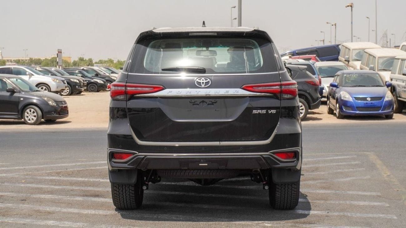 تويوتا فورتونر VXR 4.0L (278 HP)