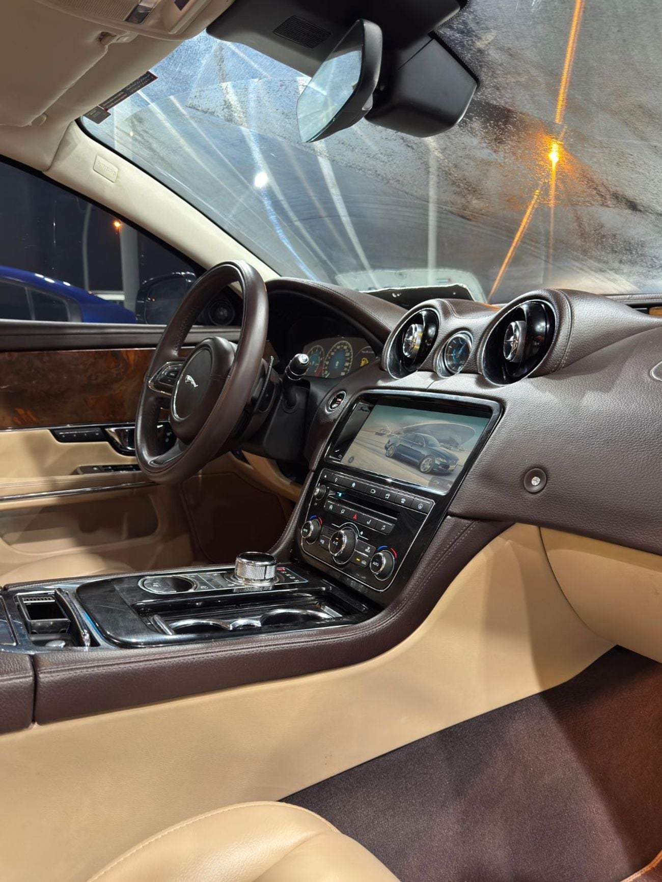 Jaguar XJ LUXURY LWB