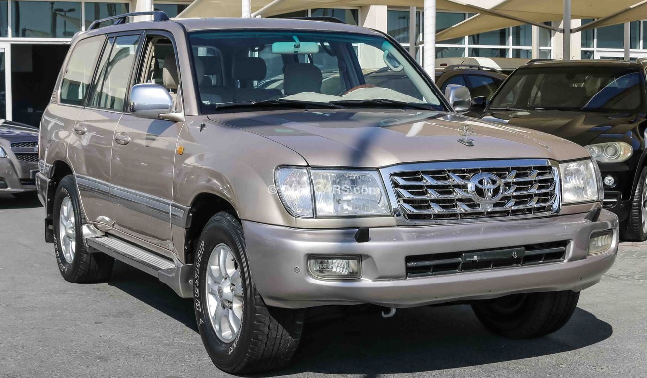 Toyota Land Cruiser GXR V6