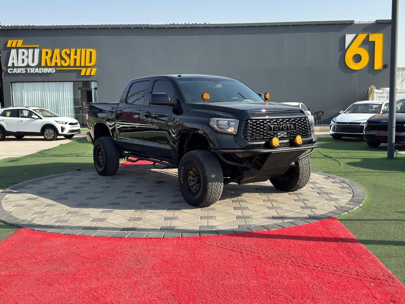 Toyota Tundra Std 5.7L