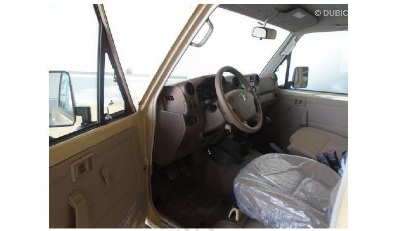 تويوتا لاند كروزر بيك آب VD7J9 Diesel Single Cabin Pick Up