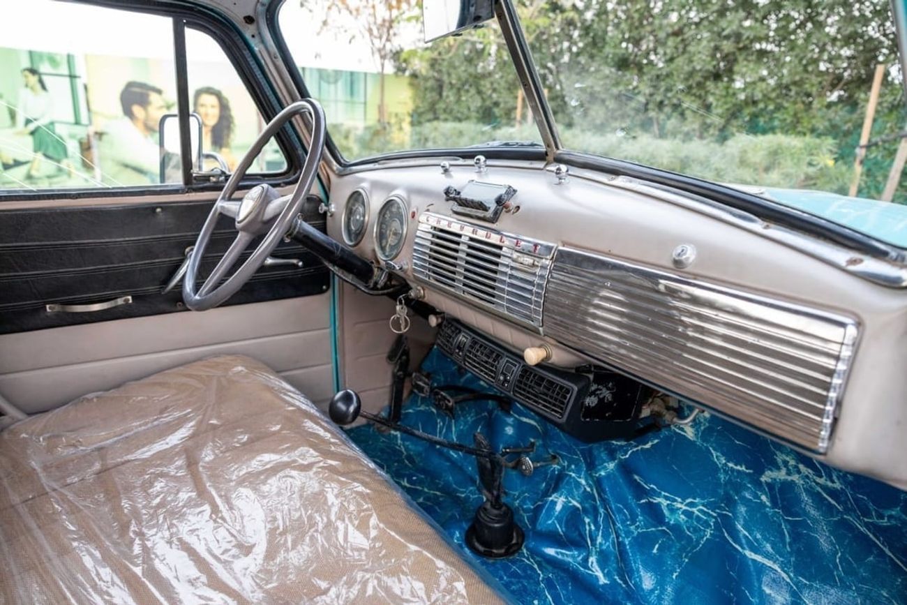 Chevrolet Chevy Van