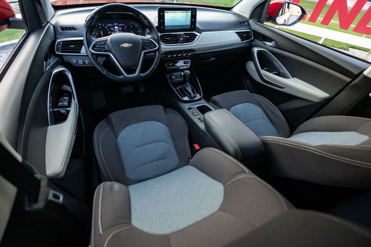 Chevrolet Captiva Premier 1.5L (150 HP) (7 Seater)