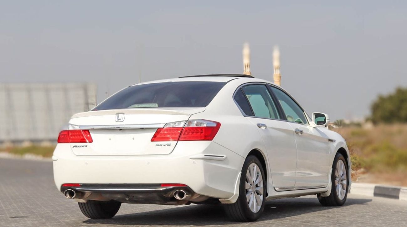 Honda Accord EX 3.5L Honda Accord 3.5L v6 2014 GCC accident-free in excellent condition