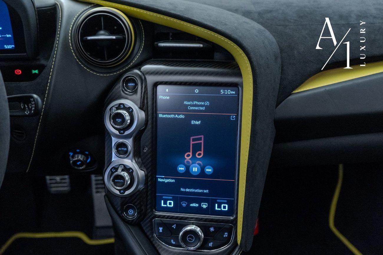 McLaren 720S 2019 Mclaren 720s MSO, Full Service History, Carbon Fibre Package, Excellent Condition, GCC Spec