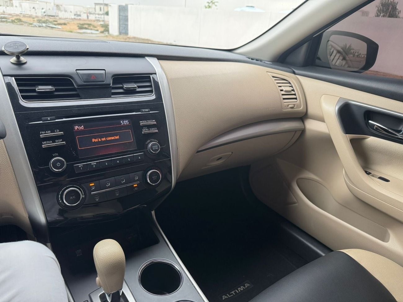 Nissan Altima