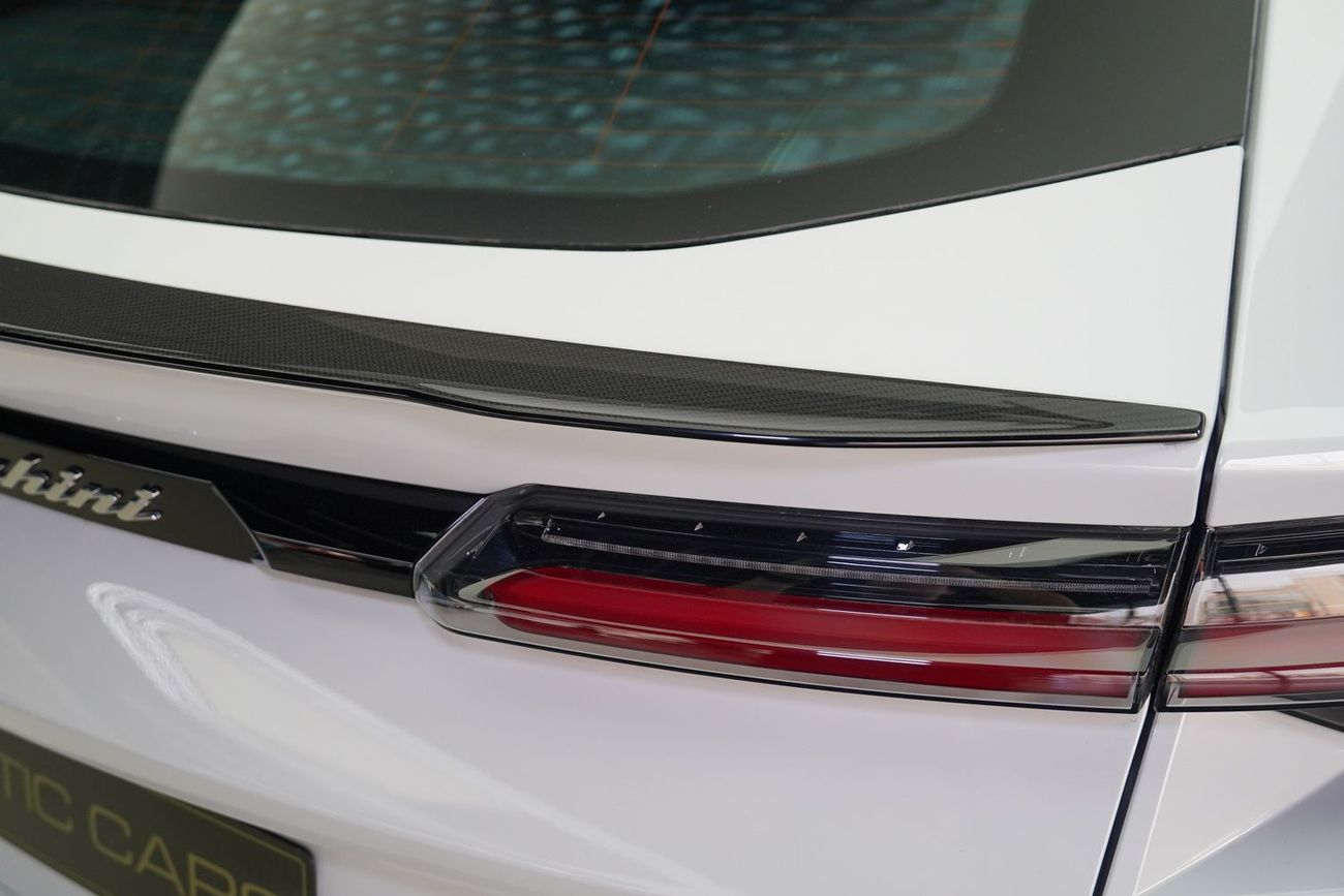 Lamborghini Urus 4.0T V8 Performante