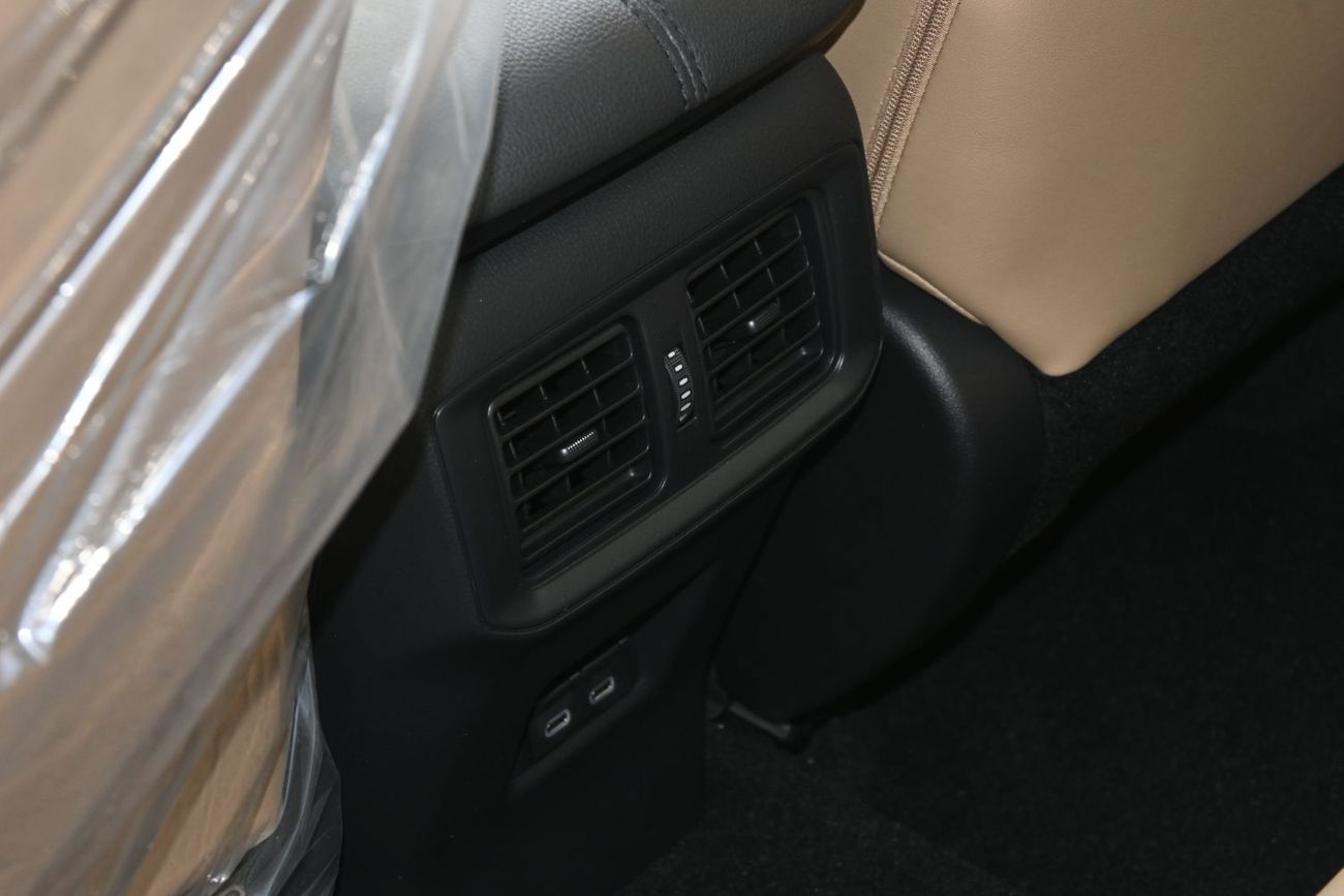 Toyota RAV4 Toyota RAV4 Limited 2.5L Hybrid, AWD, Model 2025 Color Black