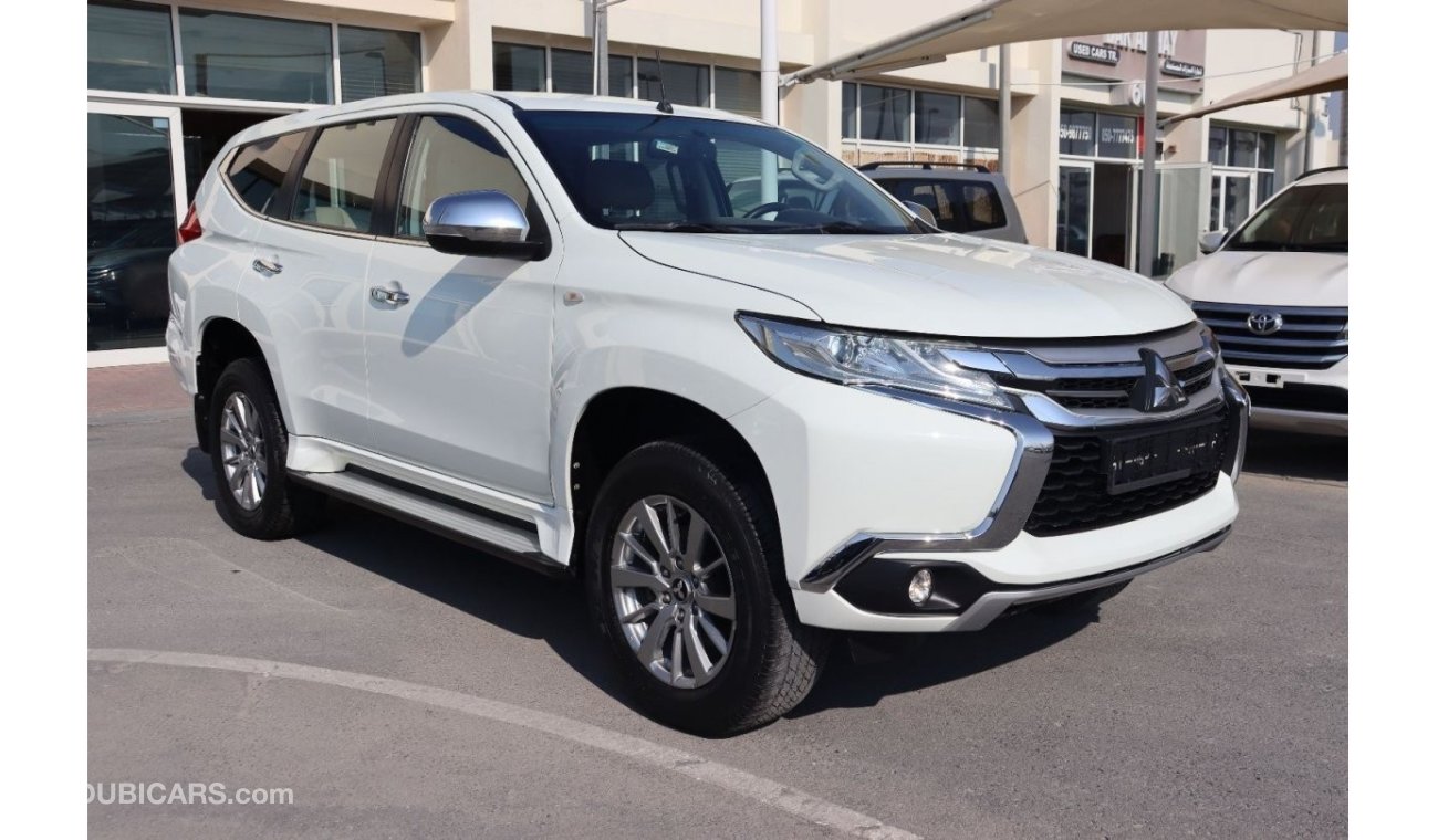 Mitsubishi Montero GLX Mitsubishi Montero Sport 2017 GCC