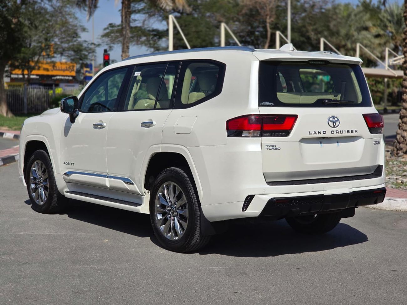 Toyota Land Cruiser GXR 3.5L TWIN TURBO FULL OPTION 2025 GCC AL FUTTAIM WITH WARRANTY & SERVICE CONTRACT IN BRAND NEW CO