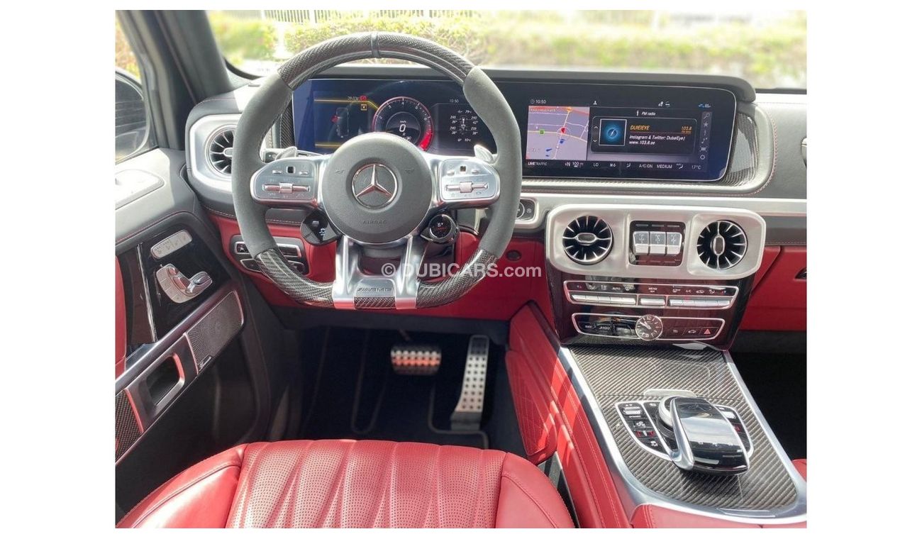 Mercedes-Benz G 63 AMG Premium + **2022**GCC SPEC UNDER WARRANTY AND SERVICE CONTRACT