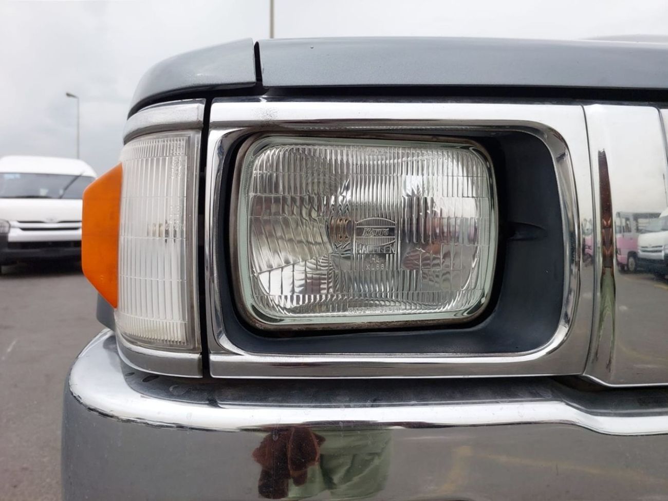 تويوتا هيلوكس TOYOTA HILUX PICK UP RHD 1994 MODEL 2.8 L DIESEL MANUAL(PM19135)