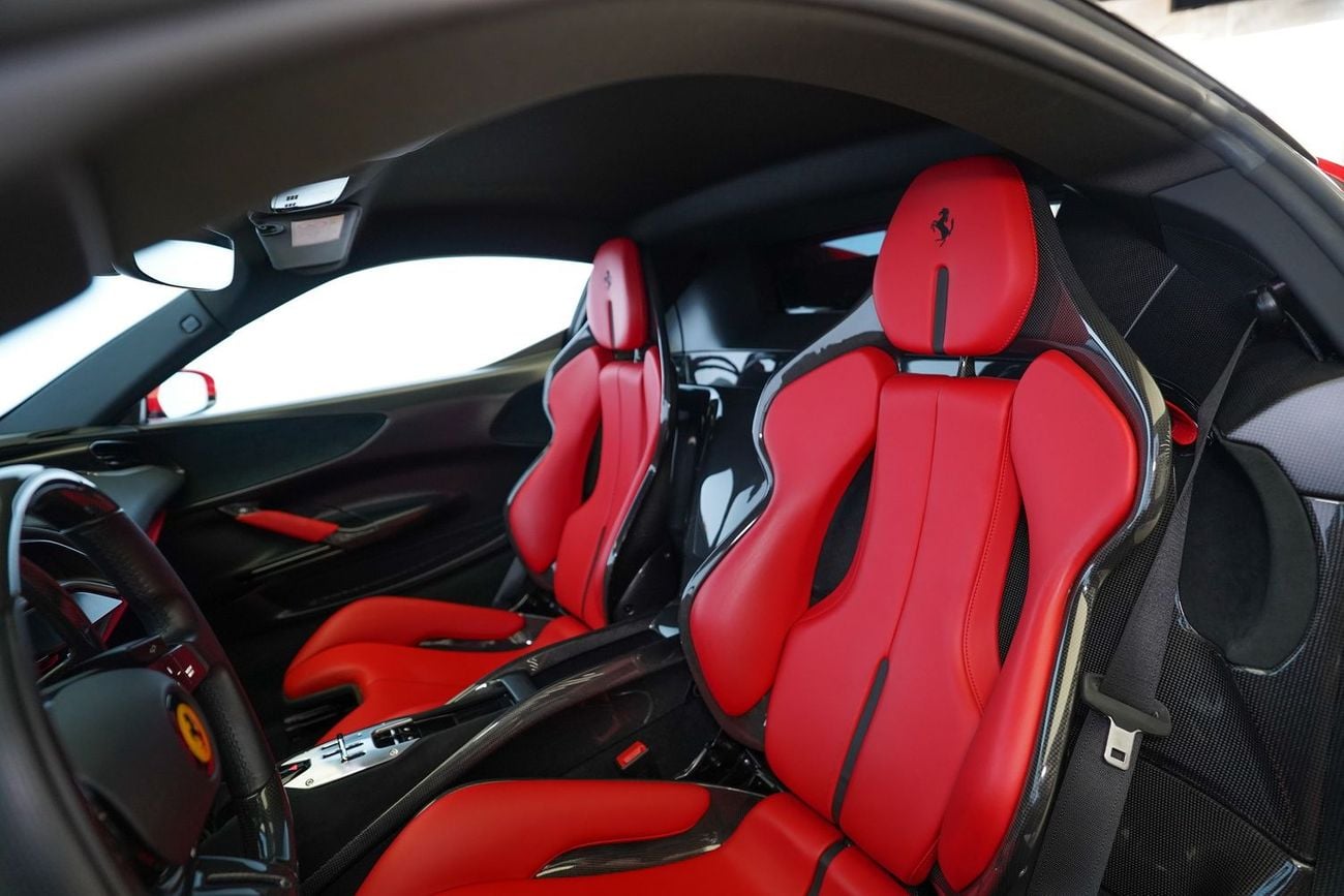 فيراري SF90 ستراديل ASSETTO FIORANO