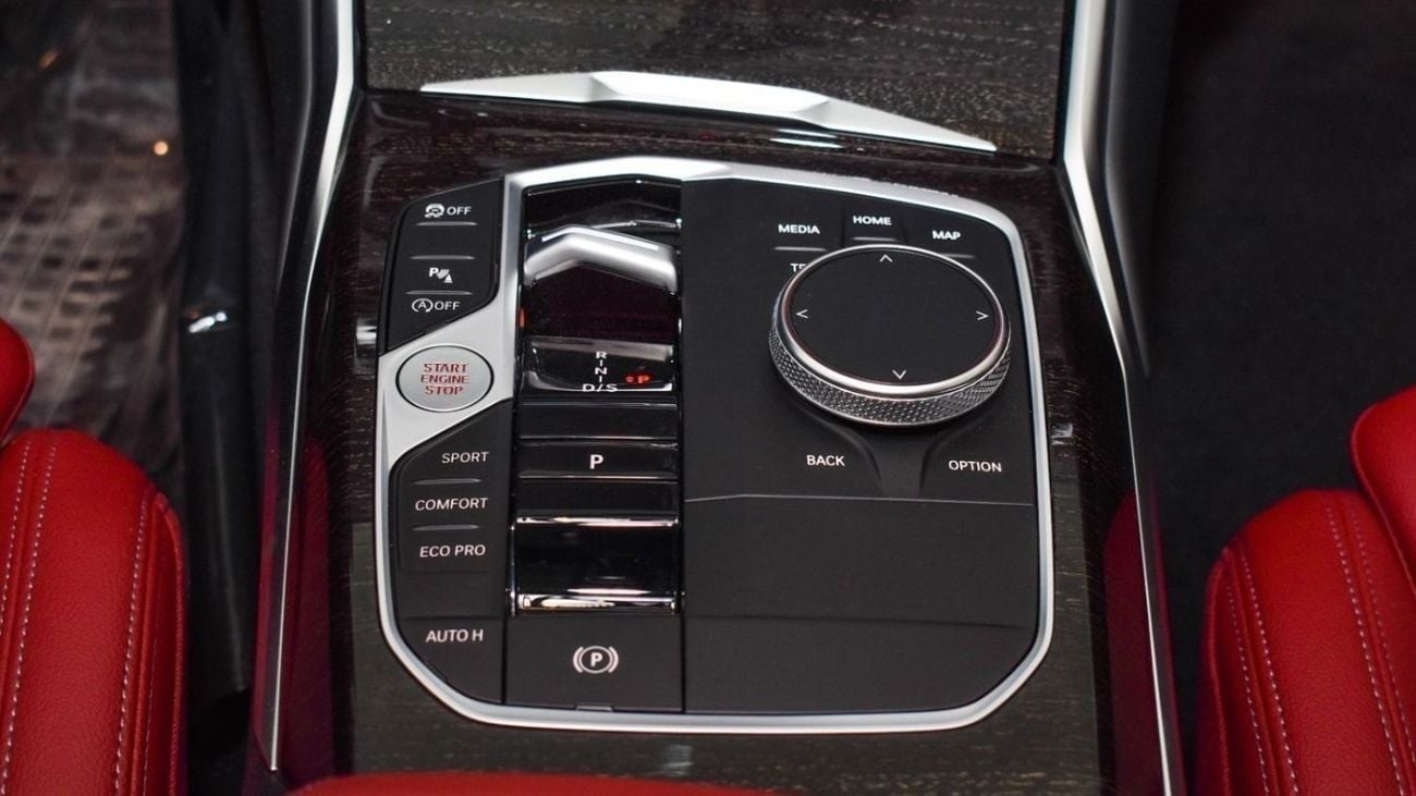 بي أم دبليو 325 BMW 325Li 2023 BRAND NEW!! FIVE YEARS WARRANTY AND THREE YEARS SERVICE CONTRACT