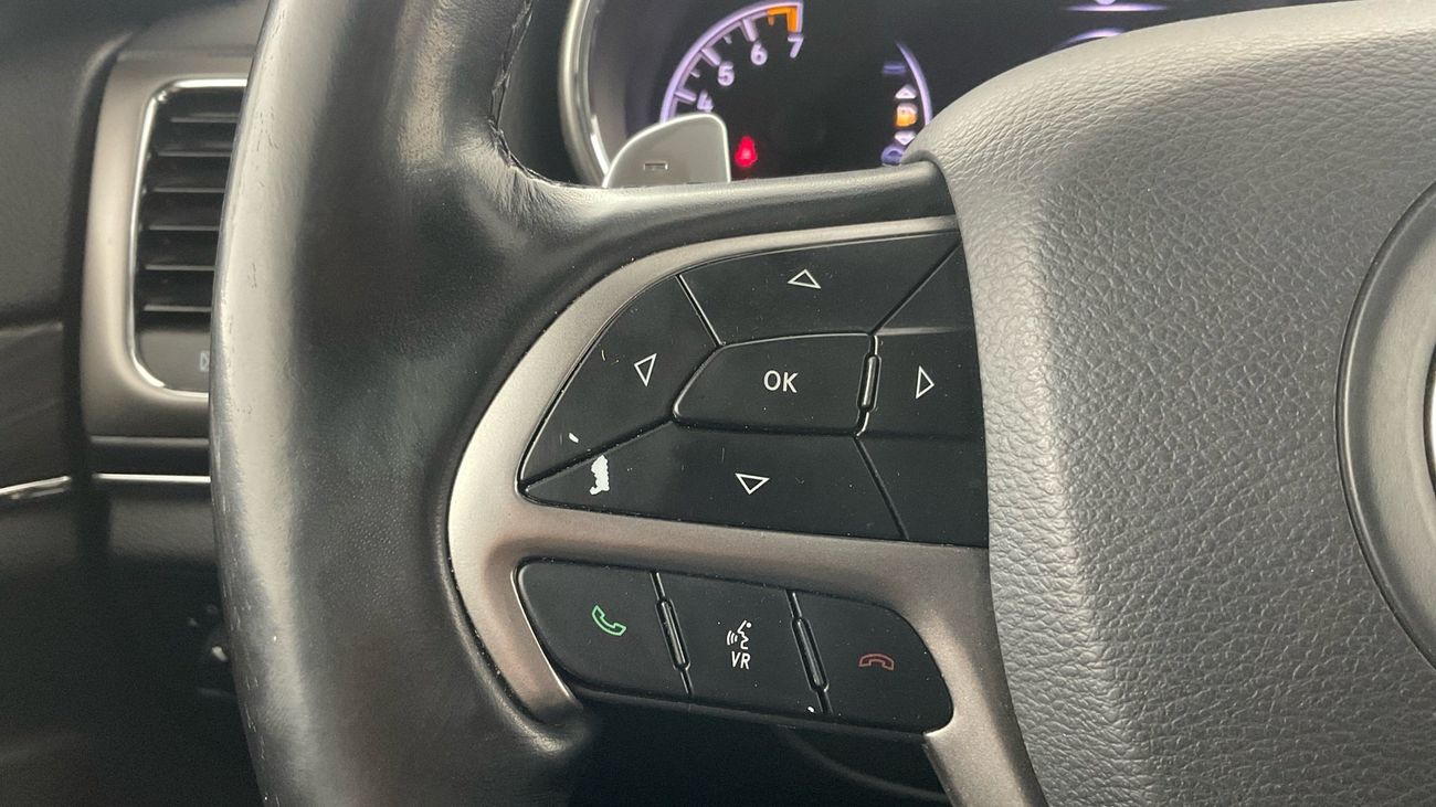 جيب جراند شيروكي Limited | upto AED 20,000 Ramadan Discount | شامل الضمان | 0 ﺪﻔﻋﺓ ﺃﻮﻟﻯ