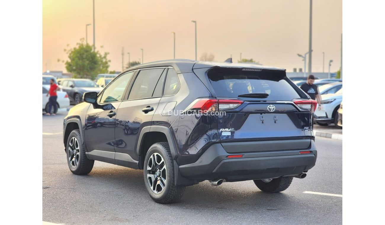تويوتا راف ٤ Toyota Rav4 xle 4x4 full option