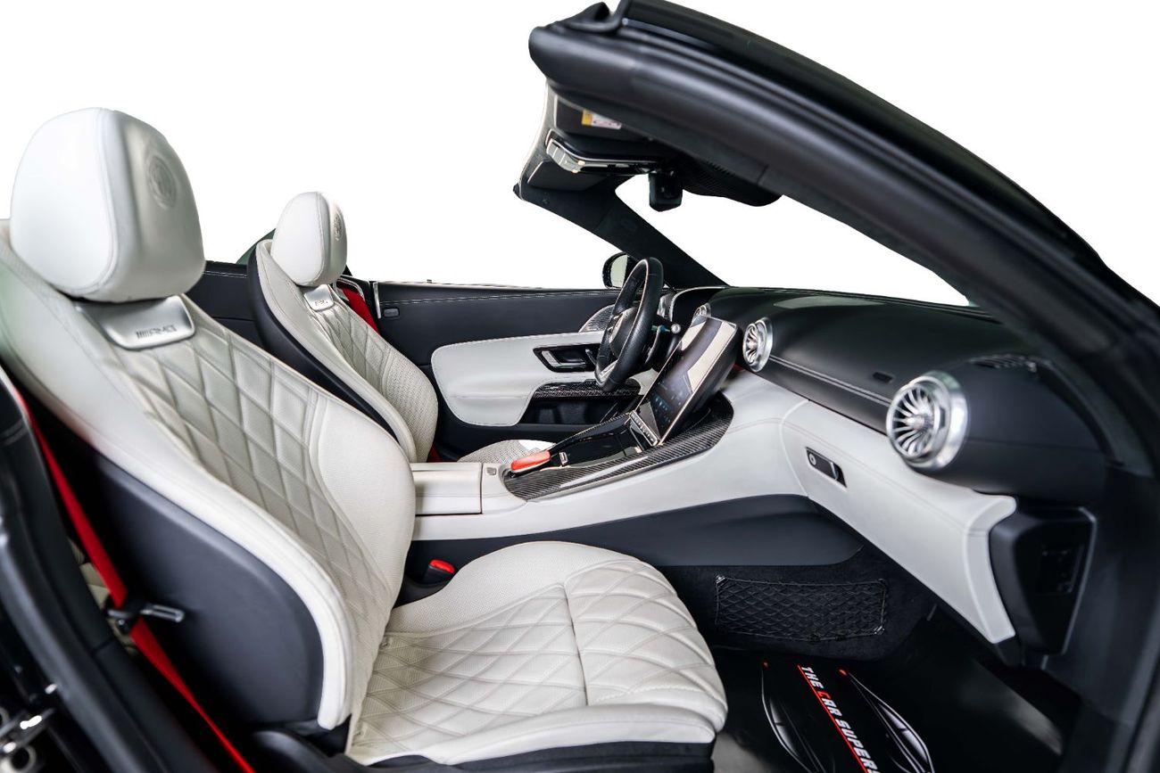 مرسيدس بنز SL 55 AMG Roadster 4Matic+