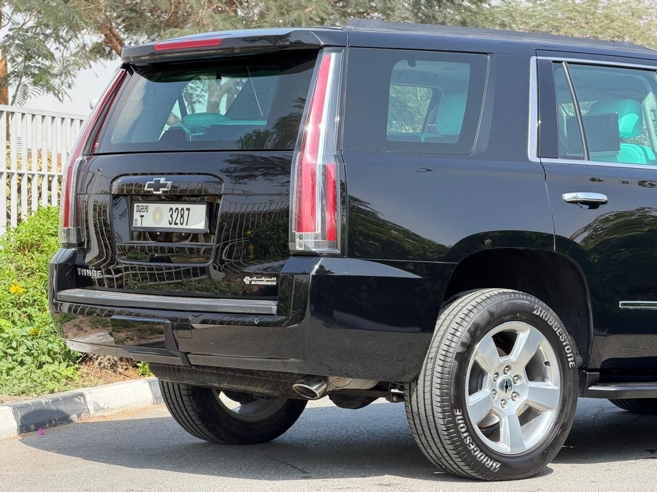 شيفروليه تاهو LS 5.3L 4WD (8 Seater)