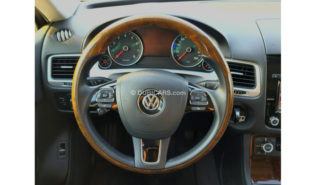 Volkswagen Touareg SEL
