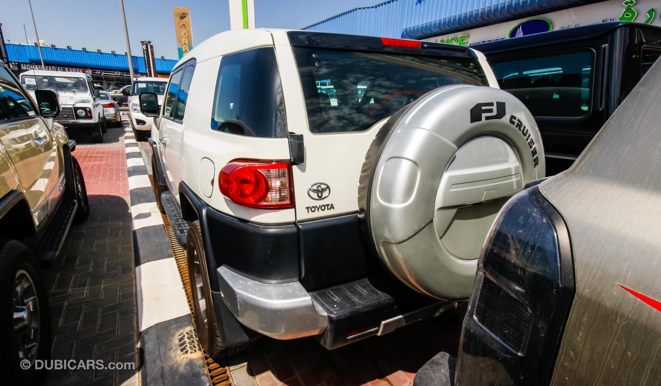 Toyota FJ Cruiser