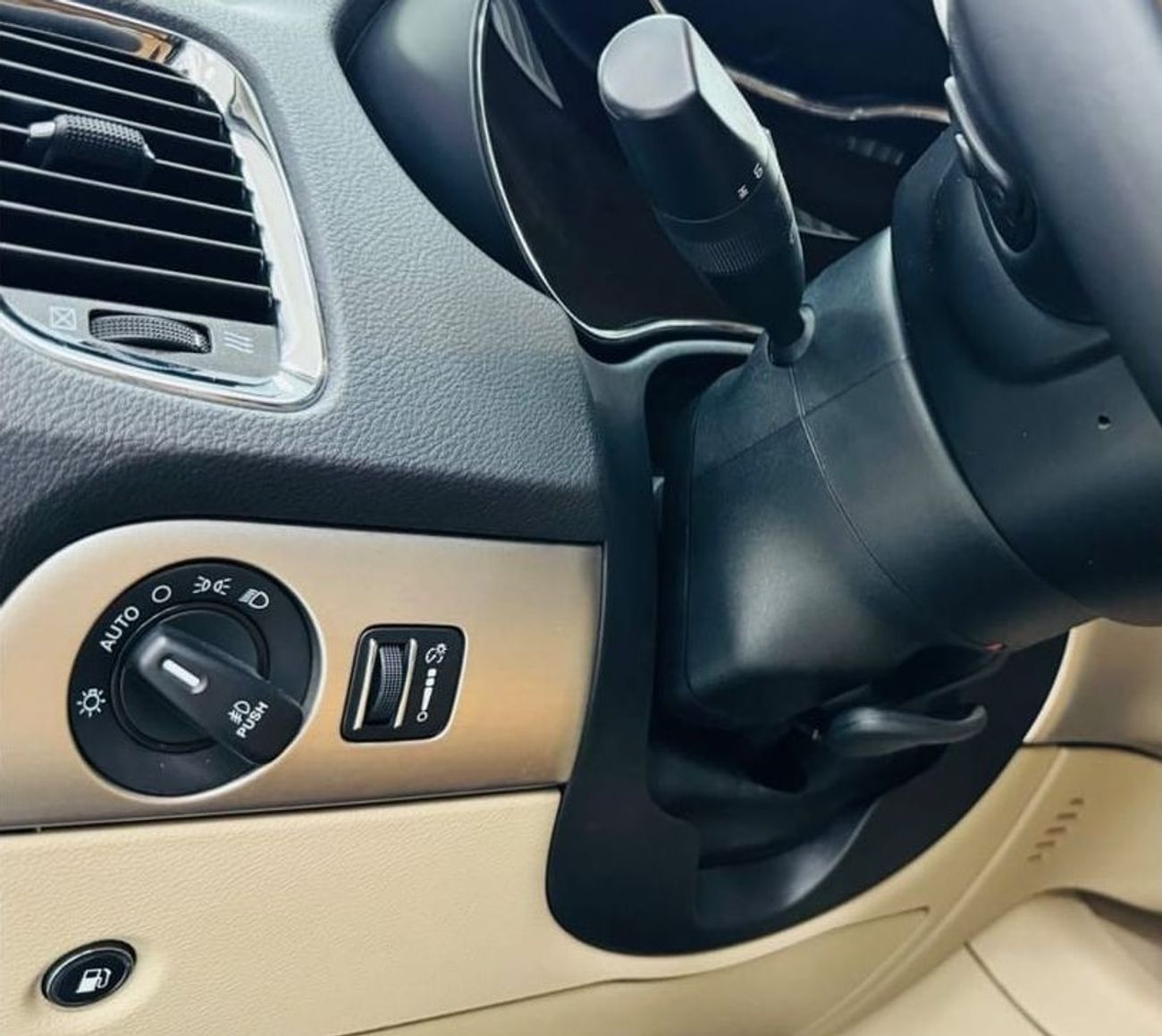 Dodge Durango GCC .. V6 .. GT .. 4WD .. Perfect Condition