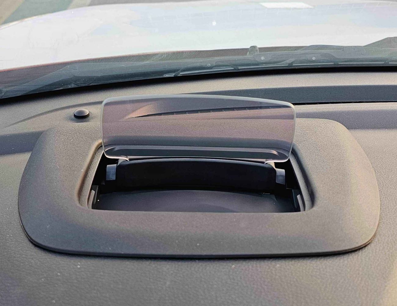 Suzuki Fronx GLX / EURO 5 HYBRID / 1.5L V4 / HEADUP DISPLAY / 360* CAMERAS / " 9" DISPLAY AUDIO (CODE # GLX)