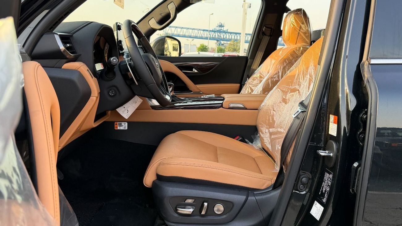 Lexus LX600 SIGNATURE