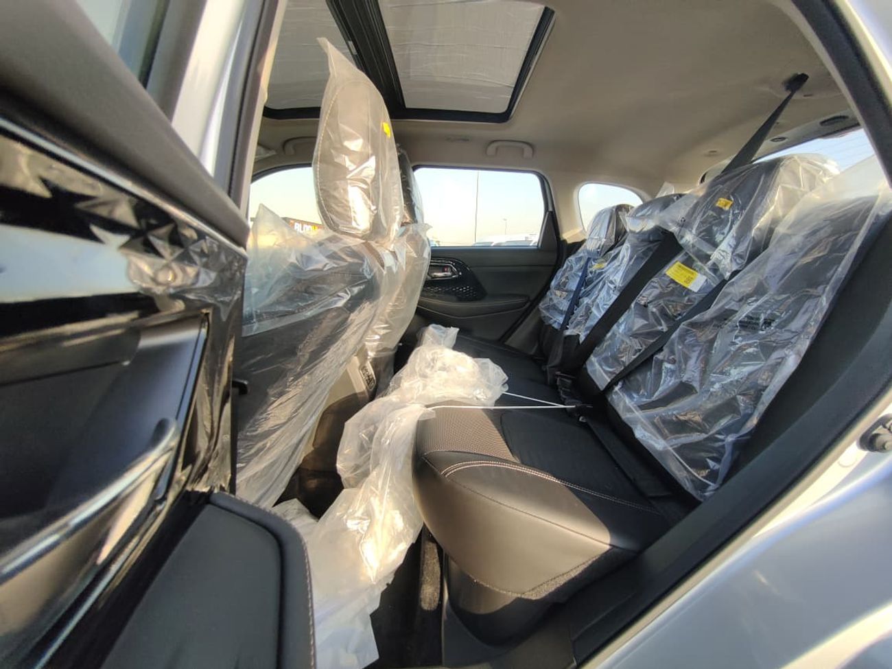 Suzuki Across SUZUKI ACROSS HYBRID 4WD 2026